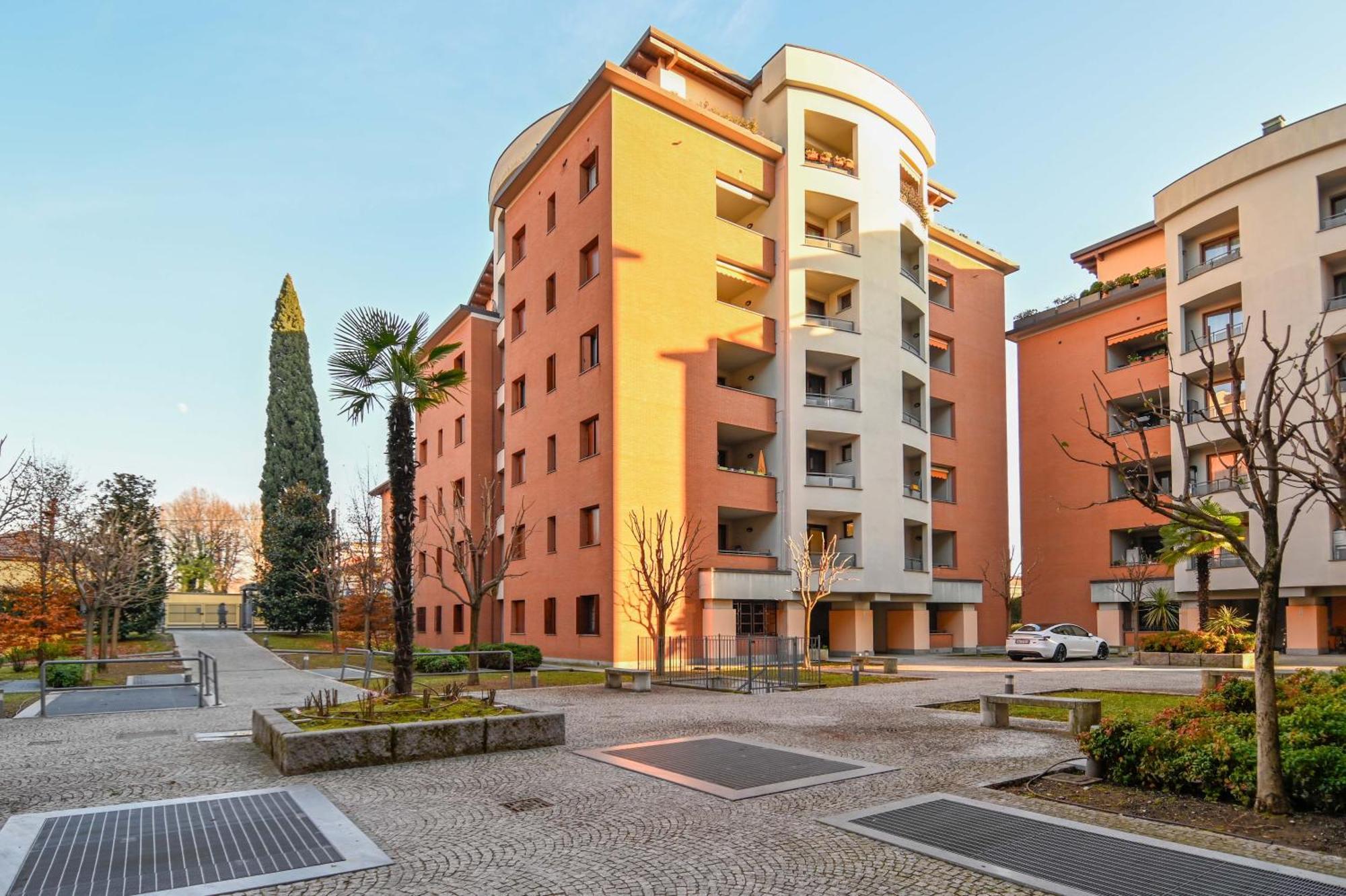 Apartamento Bilocale Chic, 10 Min Aeroporto Milano-Bergamo, Box Auto E Aria Condizionata Seriate Exterior foto