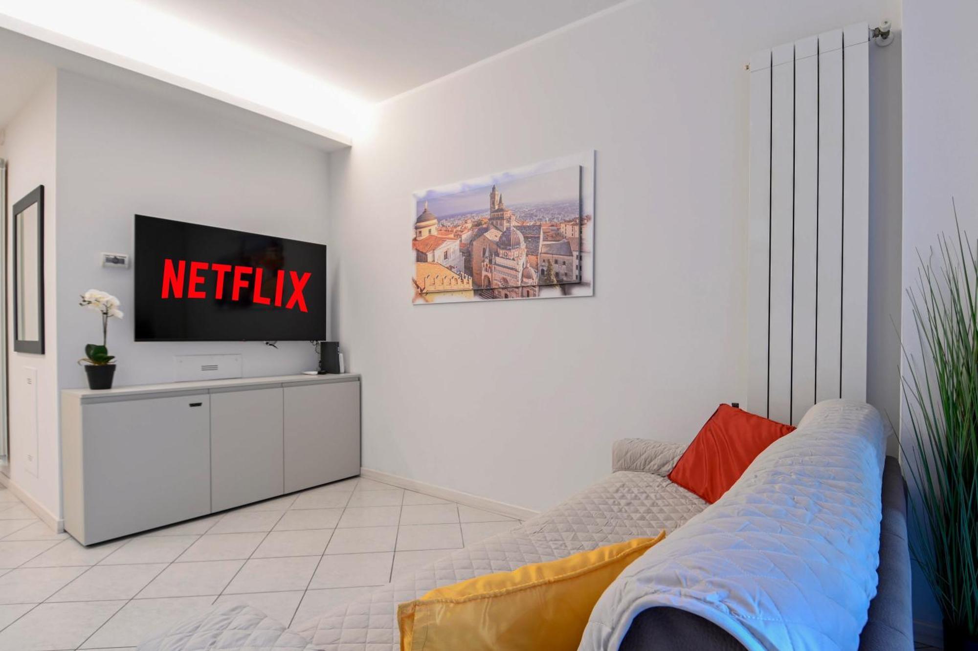 Apartamento Bilocale Chic, 10 Min Aeroporto Milano-Bergamo, Box Auto E Aria Condizionata Seriate Exterior foto